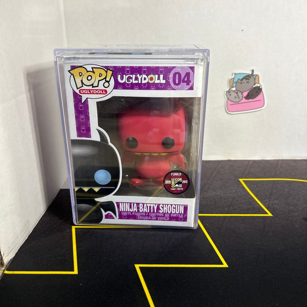 Funko Pop! Ninja Batty Shogun Uglydoll 04 Red SDCC San Diego Comic Con 480 piece